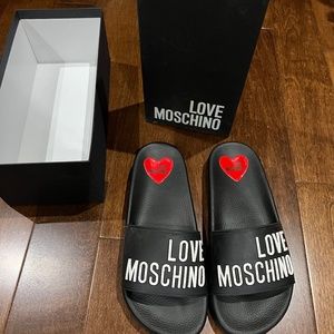 Love Moschino slide sandals